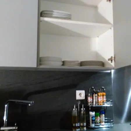 Bel Et Spacieux Appartement De 84 M² Avec Parking Tres Proche Du Metro Garibaldi Lyon Exterior photo