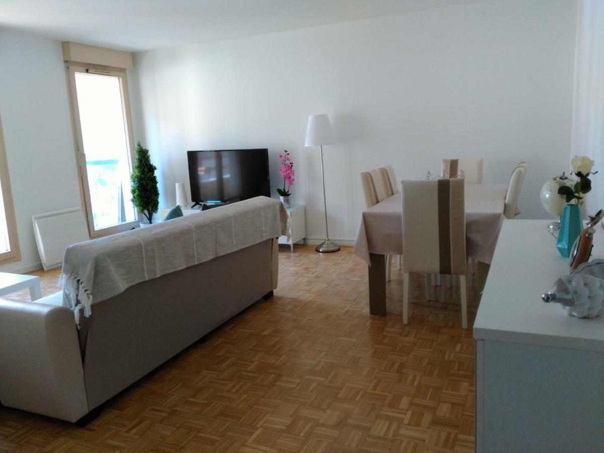Appartement Bel Et Spacieux De 84 M² Avec Parking Très Proche Du Métro Garibaldi *